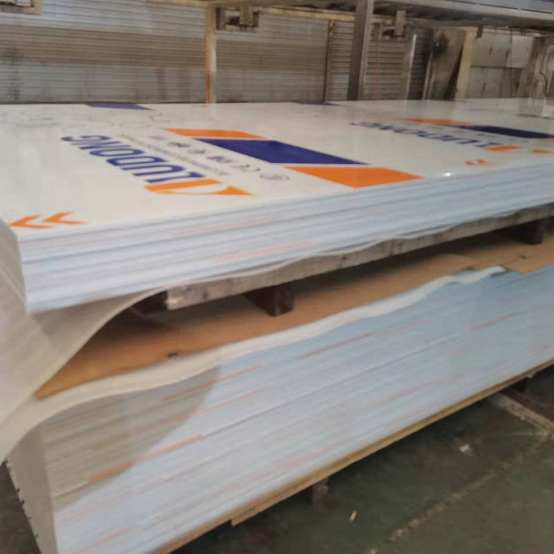A2 B1 Pannelli in alluminio composito a prova di incendio 4 mm PE/PVDF rivestiti di lamiera ACP