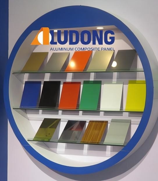 Pannello composito di alluminio PVDF personalizzabile con una vasta gamma di colori disponibili