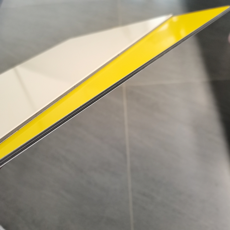 1220*2440*4*0.21mm pannello composito in alluminio PVDF ACP / Acm per pannelli murali e decorazioni esterne