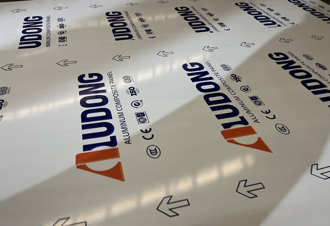 4*0,40mm FR B1 Grade Fire Retardant Aluminum Composite Panel per centri commerciali, hotel, stazioni ferroviarie ecc.