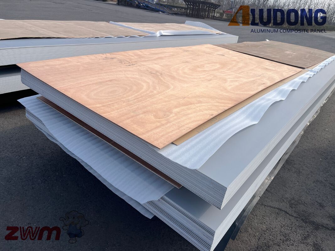 4*0,40mm FR B1 Grade Fire Retardant Aluminum Composite Panel per centri commerciali, hotel, stazioni ferroviarie ecc.