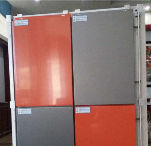 Prodotto in vendita a caldo, carta di alluminio per pannelli ACP 4x8 ft Disponibile su misura, facile da installare, materiale da costruzione per decorazioni interne ed esterne