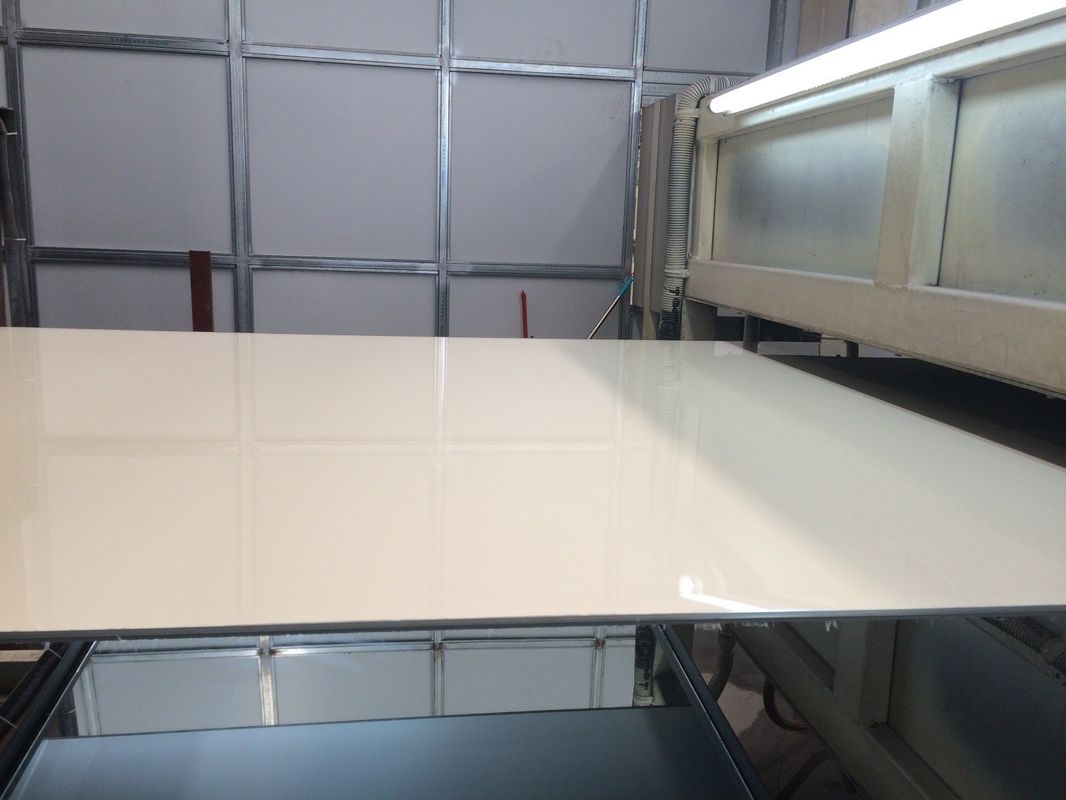 FR B1 A2 ACP Fabbricazione di pannelli compositi in alluminio a base di alucobondo per rivestimenti, pareti di tende, bordi e decorazioni interne
