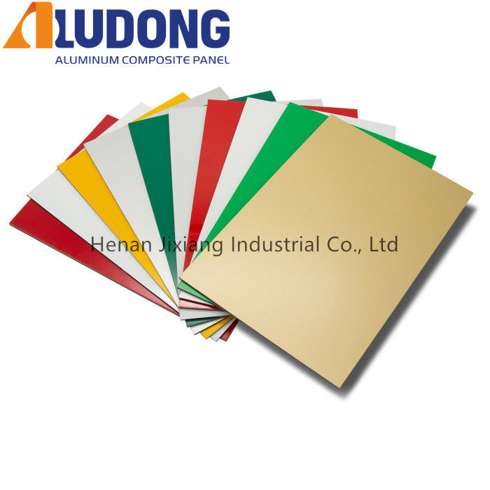 ISO 9001 Fabbrica 4mm ACP Sheet PVDF Coating Economica e durevole per facciate di edifici Spedizione rapida