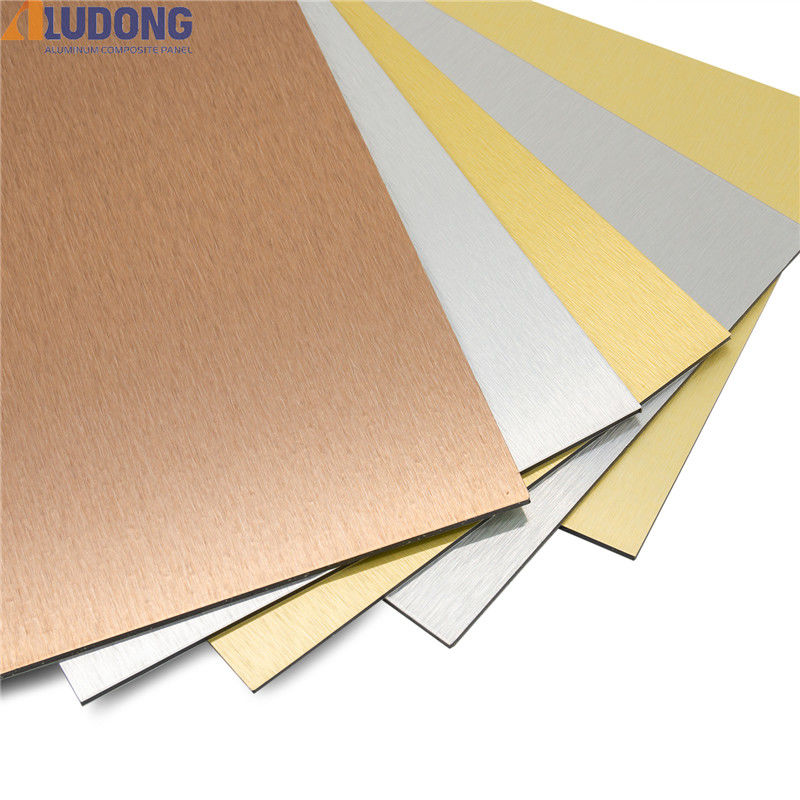 Imballaggio sicuro Anodizzato spazzolato ACP/ACM 4 mm, Isolamento termico e ignifugo per portacontainer Spedizione rapida