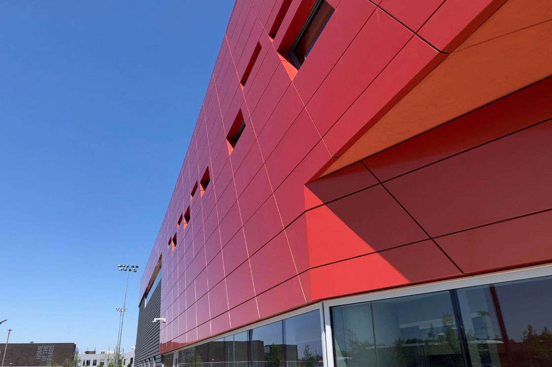FR B1 A2 ACP Fabbricazione di pannelli compositi in alluminio a base di alucobondo per rivestimenti, pareti di tende, bordi e decorazioni interne