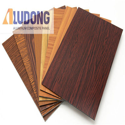 OEM Custom 1220*2440mm ACM Panel PE PVDF Coating, Opzione di grano di legno, per soffitti e decorazioni interne Prezzo di fabbrica