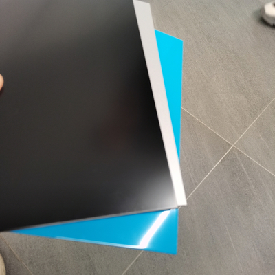 il pannello composito di alluminio ricoprente ACP del PE di 3mm riveste per la decorazione interna